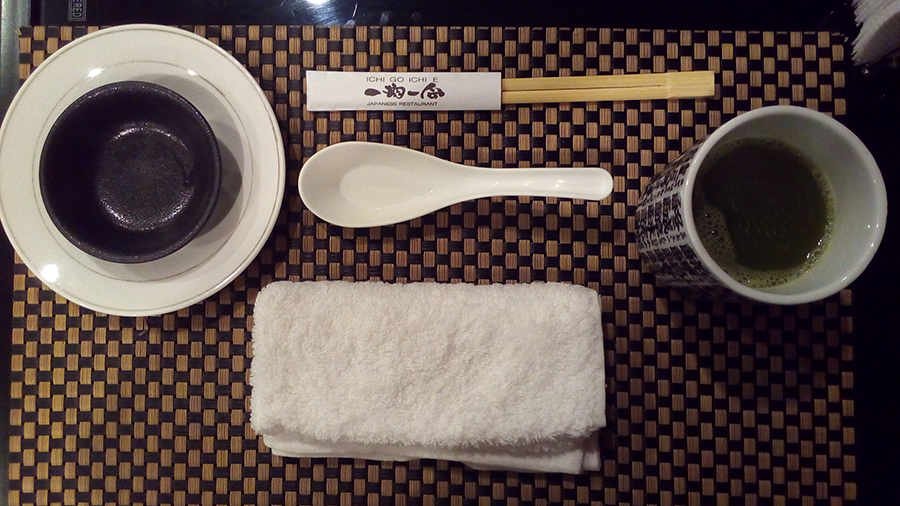 Ichi Go Ichie E towel and tea